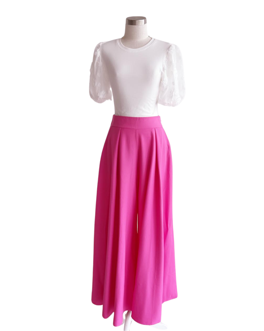 Blusa con mangas de encaje