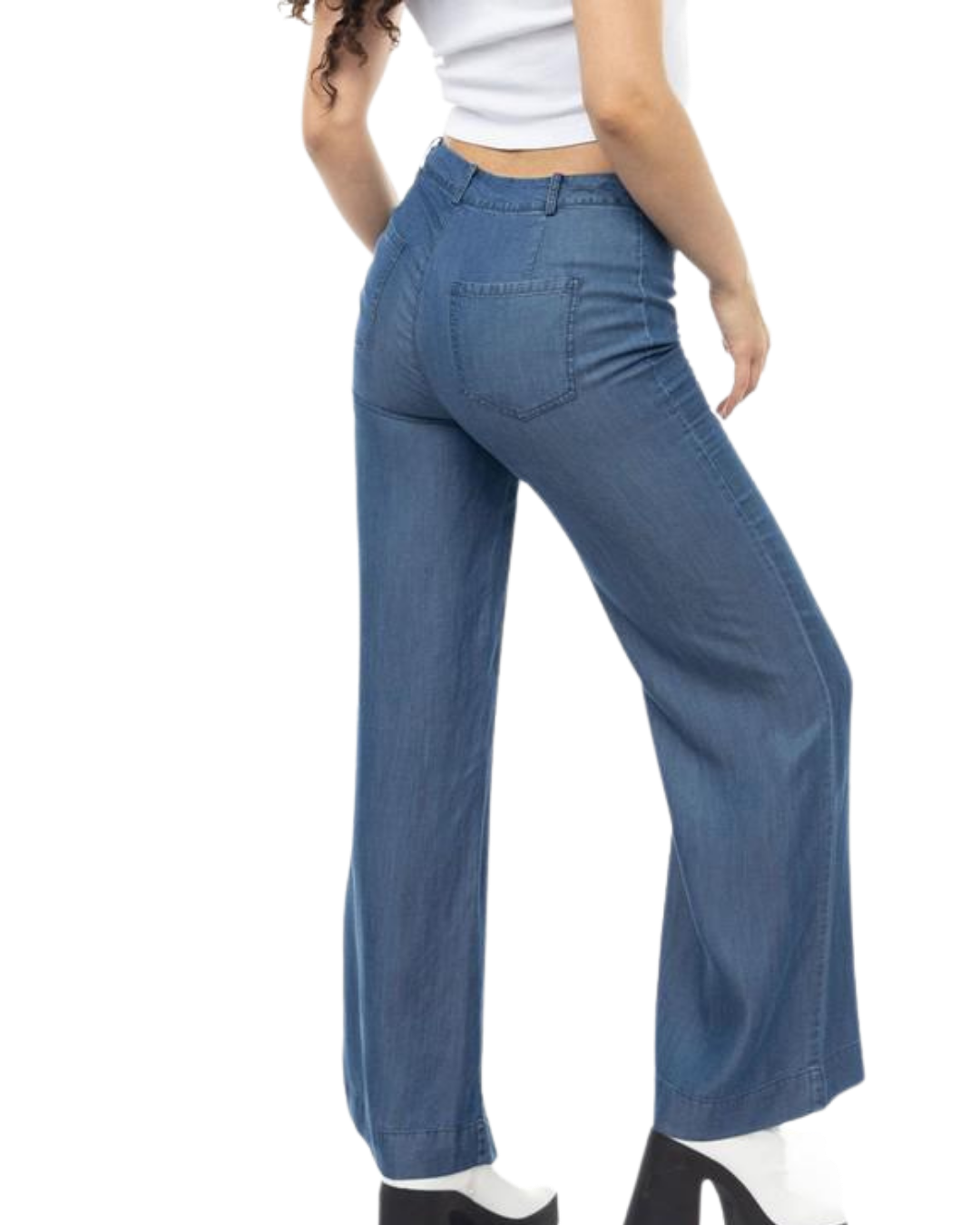 Pantalón jeans con botones frontal