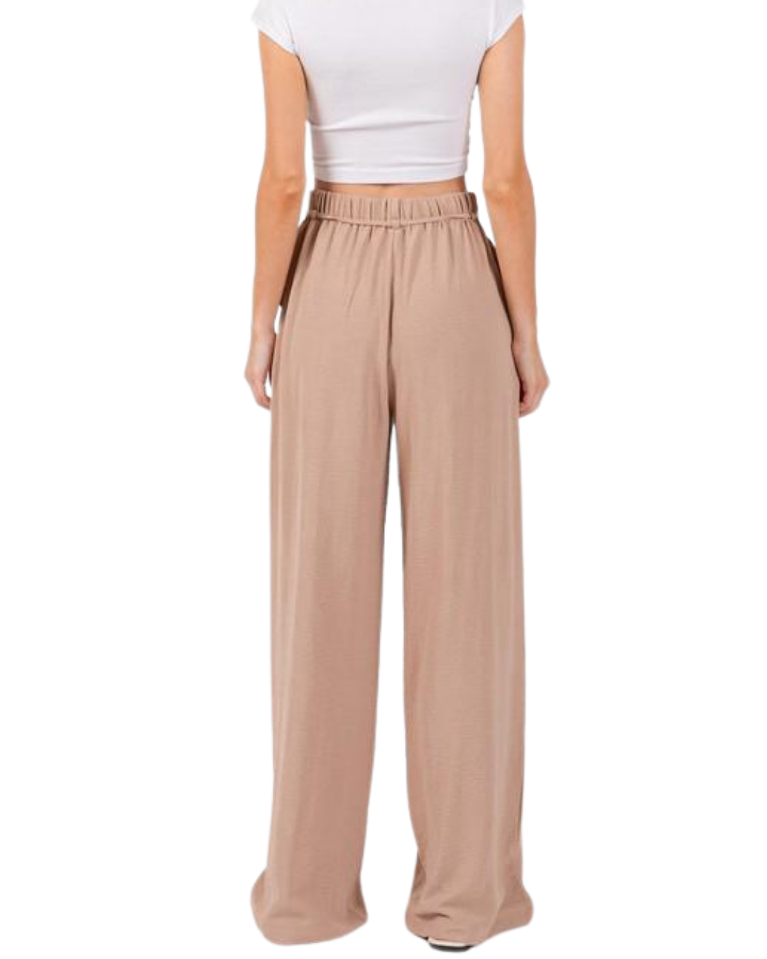 Pantalón casual con cordón y bolsillos