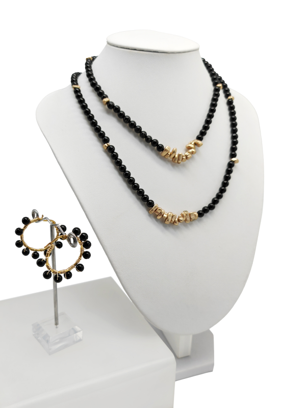 Dos Collares independientes