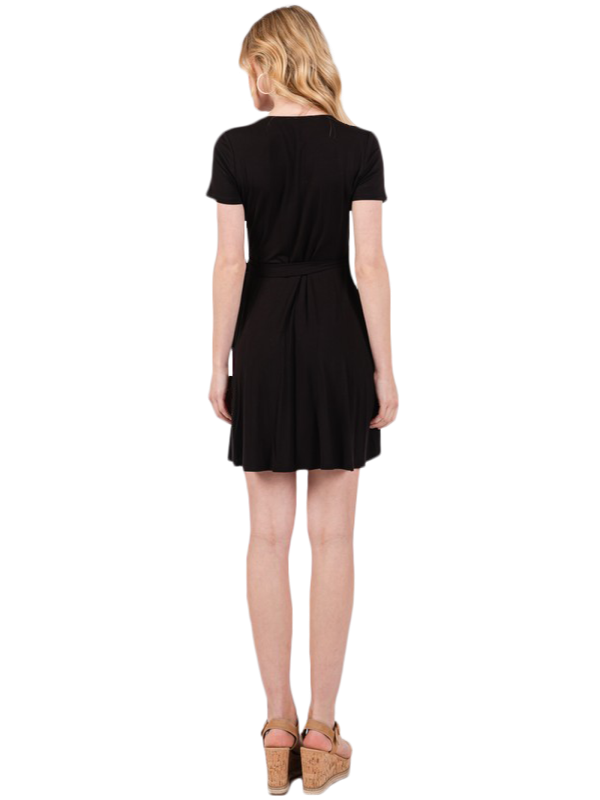 Vestido corto tipo wrap