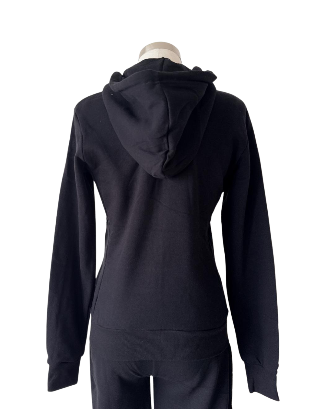 Sweater con gorro