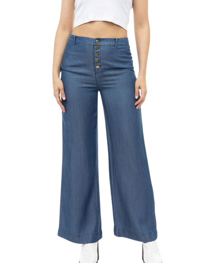 Pantalón jeans con botones frontal