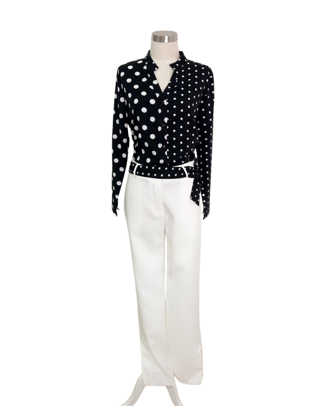 Blusa de lunares manga larga