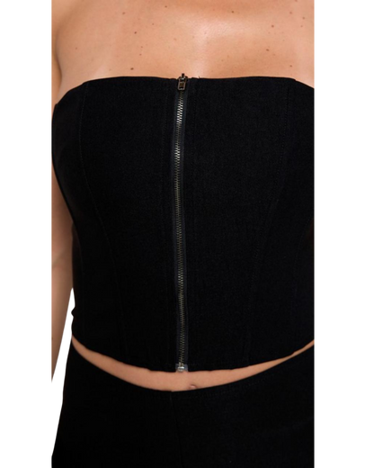 Enterizo con detalle de corsé