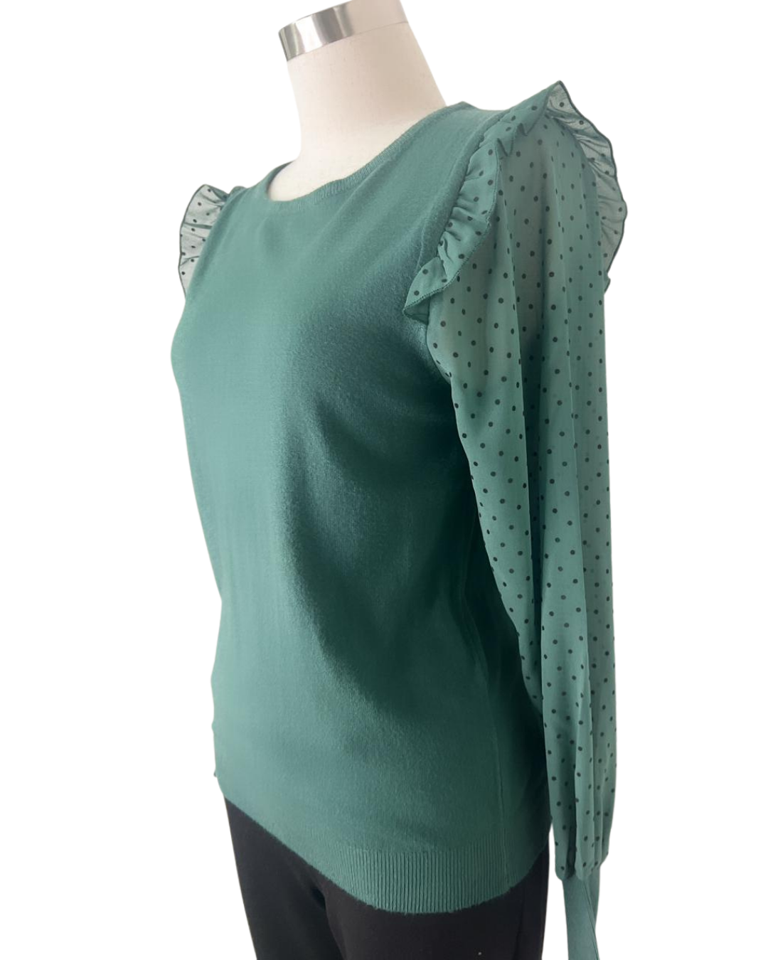 Blusa tipo sweater con tejido en mangas