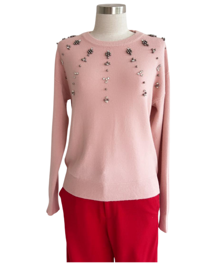 Blusa tipo sweater con perlas y tachas