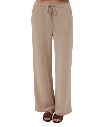 Set Casual Chic pantalón y blusa gris