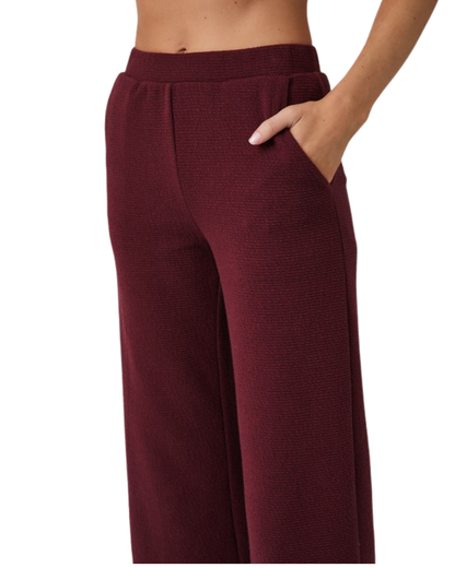 Set Moderno Chaleco y pantalón vino