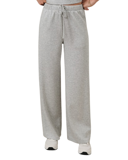 Set Casual Chic pantalón y blusa gris