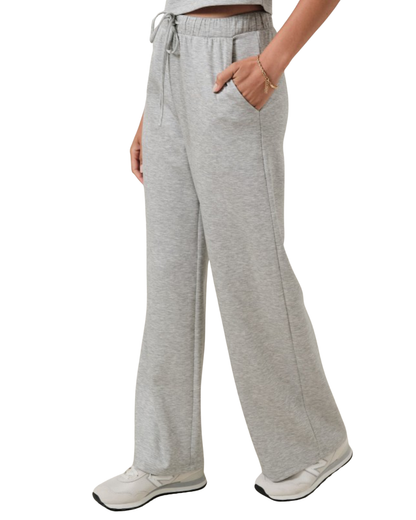 Set Casual Chic pantalón y blusa gris