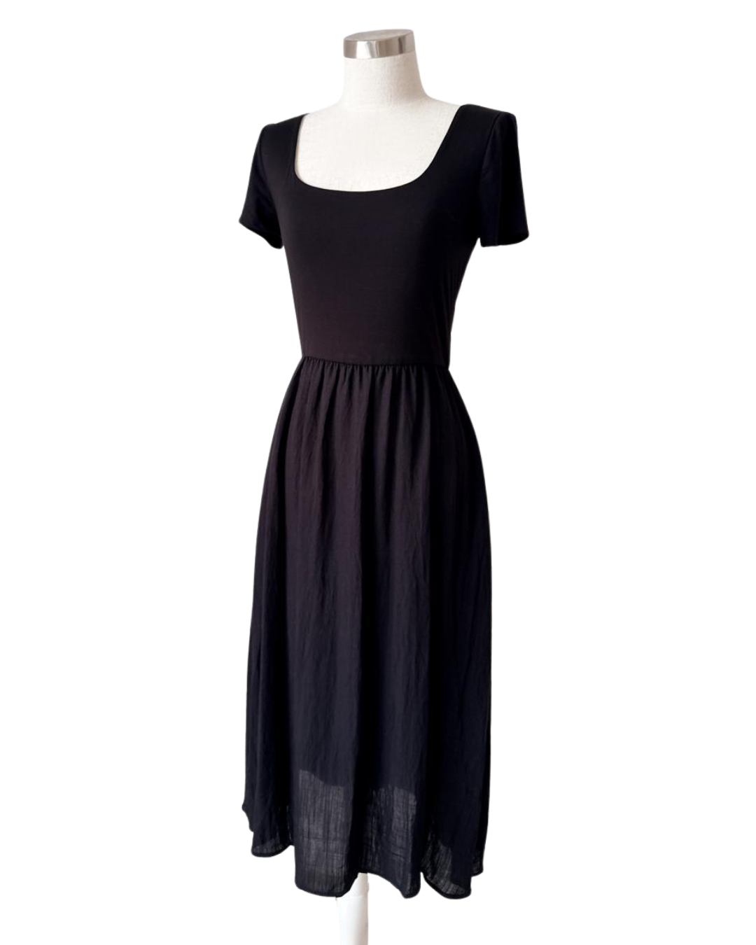 Vestido casual midi con bolsillos