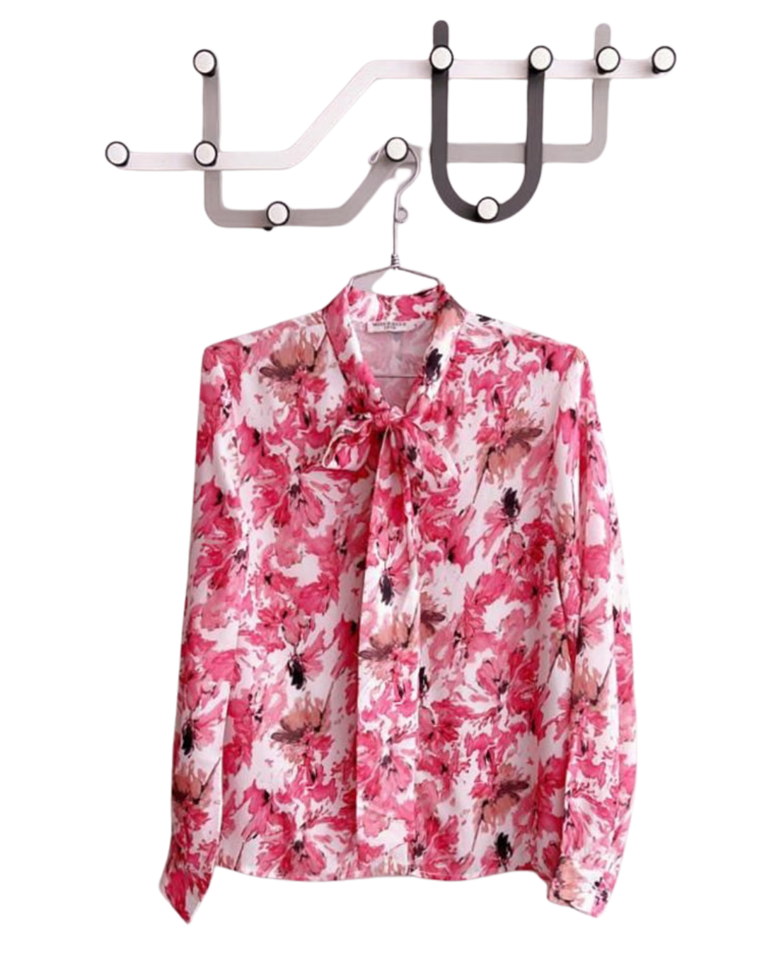 Blusa strech tela asedada estampada.Pantalón talle alto.