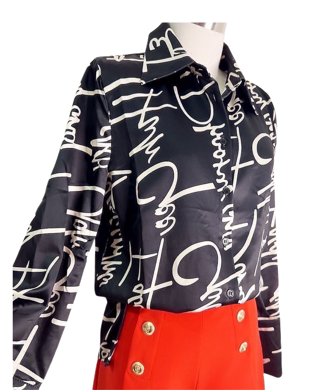 Blusa estampada tela asedada con detalle en manga