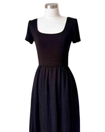Vestido casual midi con bolsillos